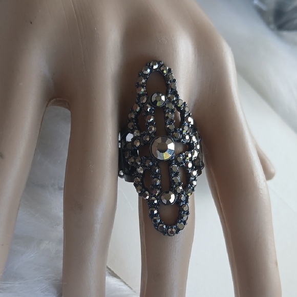 Paparazzi Metallic Black Statement Ring - Picture 6 of 10